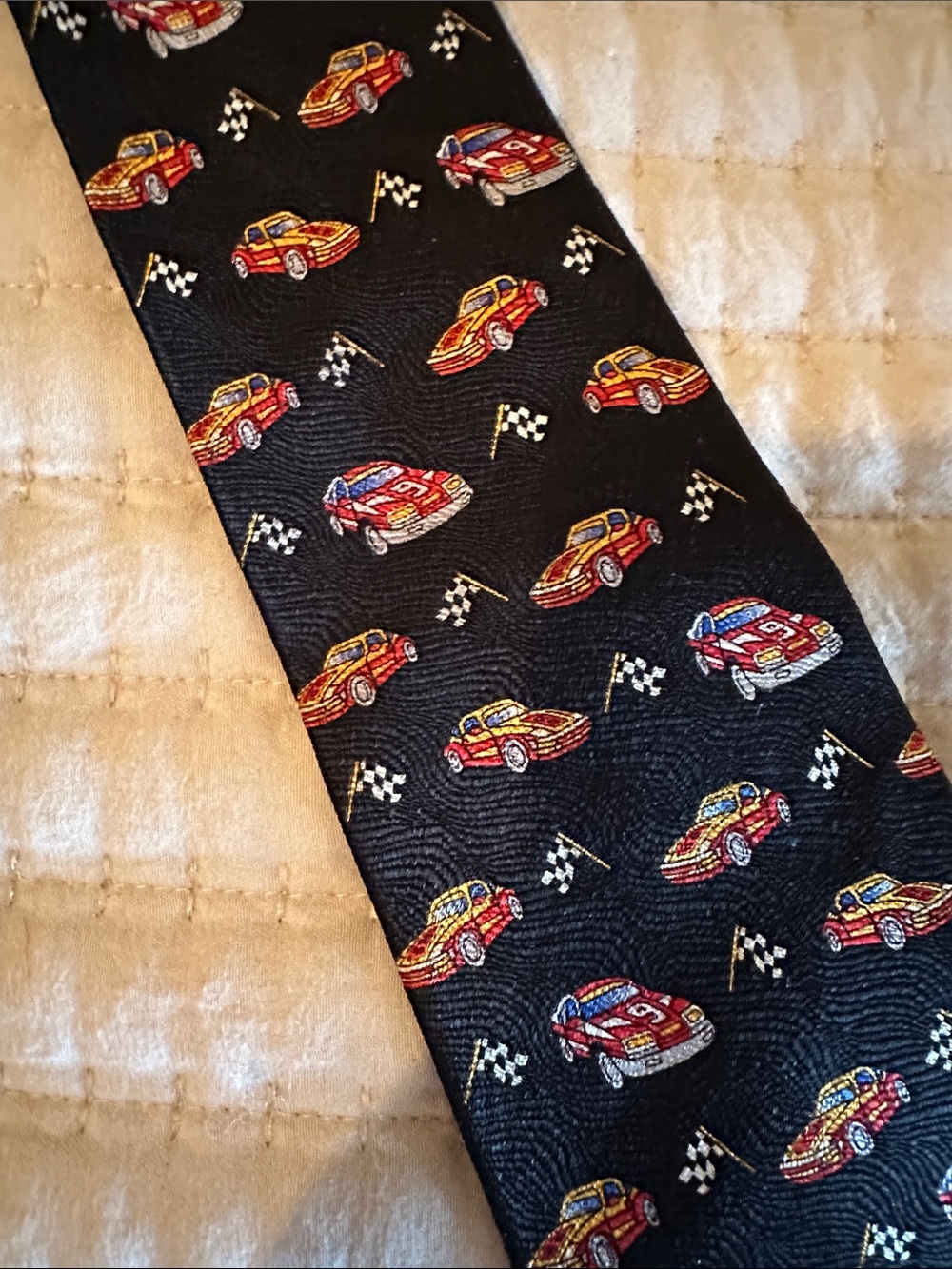 Boutique Boys Black Racecar Zipper Kids Tie with Red Race Car Pattern Like new!